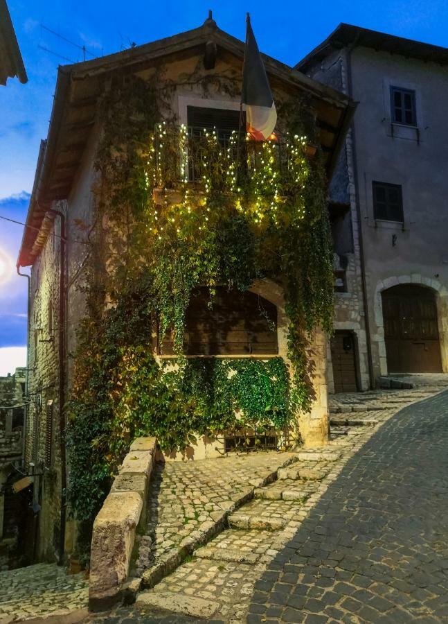 Apartmán "Il Nido" Sermoneta Exteriér fotografie
